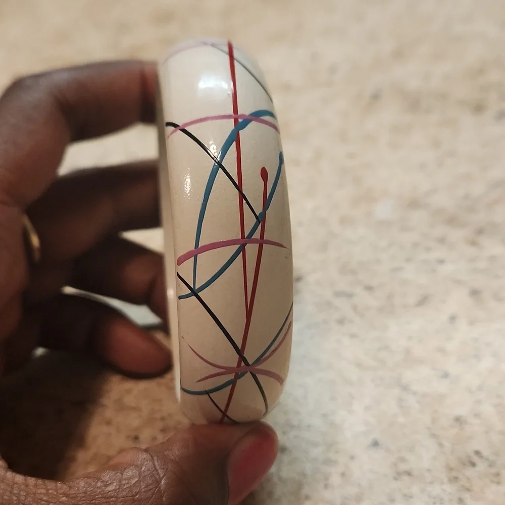 Bangle - Picture 2 of 3